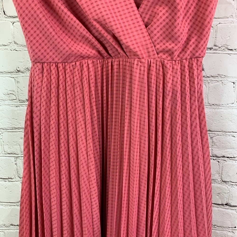 GAL Meets Glam Dried Rose Angelica Pleated Dress Size 0 - Picture 5 of 9